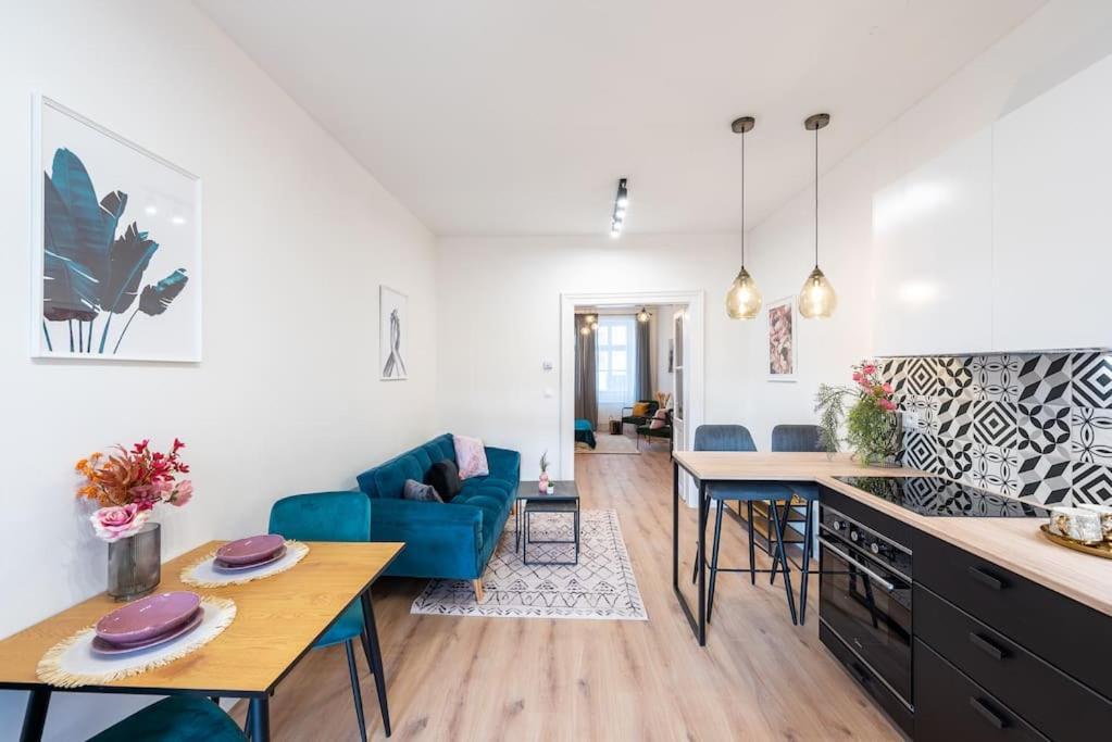 Sweet Cozy Apartment Prague Close To Mala Strana Εξωτερικό φωτογραφία